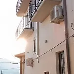 Casa Borgo Antico Cavallaro 아파트 *